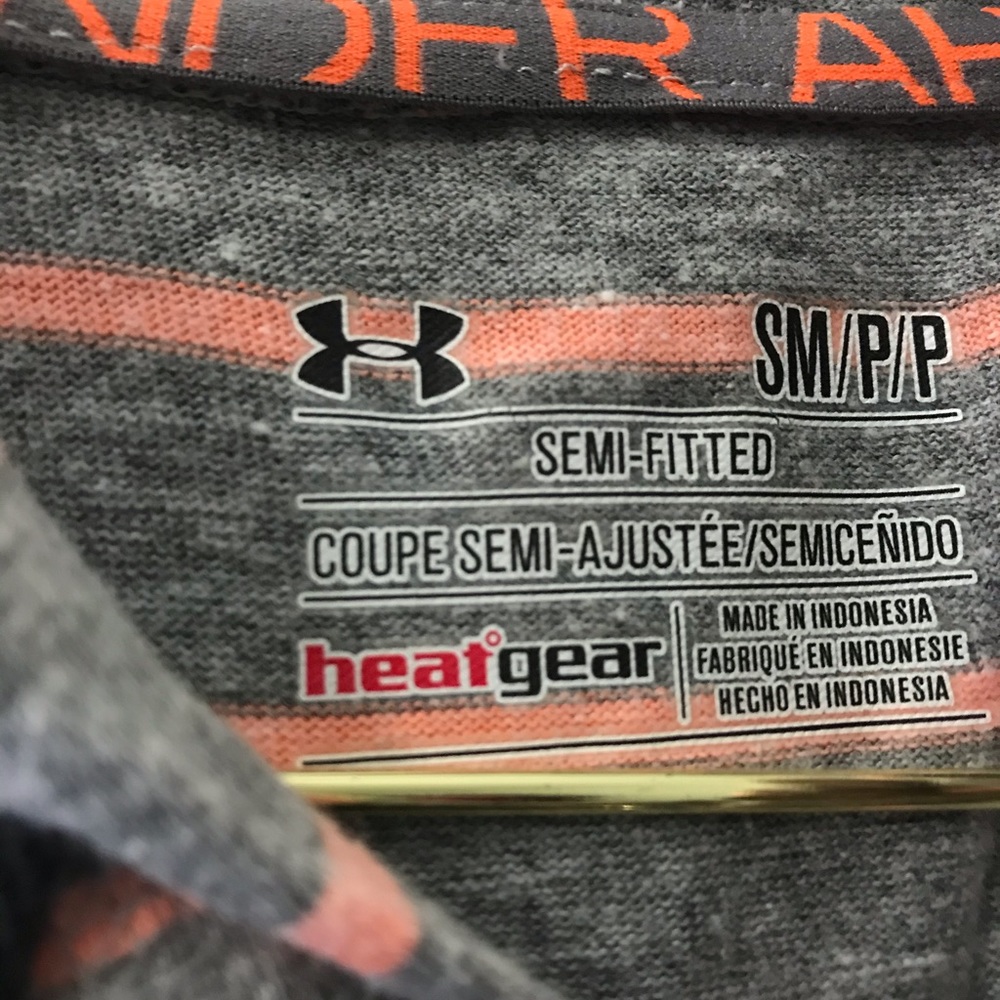 Under Armour zipper jacket - Picture 2 of 3
